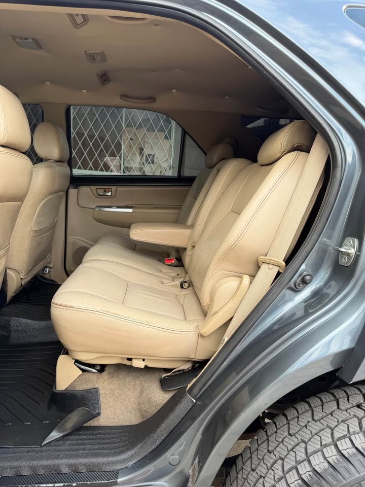 TOYOTA FORTUNER 4x4 del 2014 - Image 5